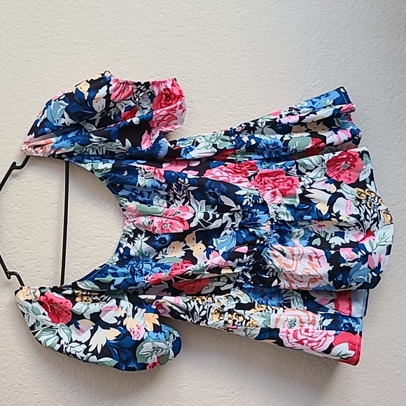 Shein floral off the shoulder blouse - Picture 4 of 5